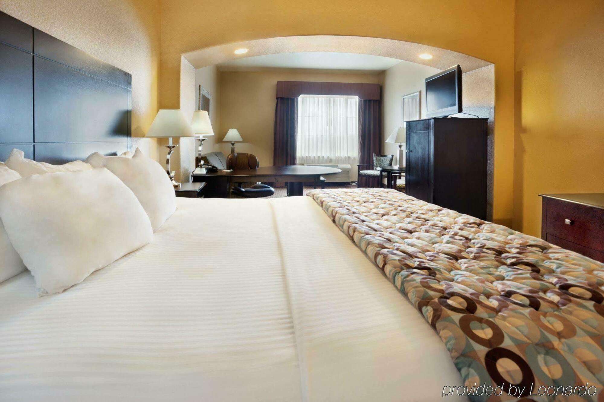 La Quinta By Wyndham San Antonio Northwest Hotel Room photo